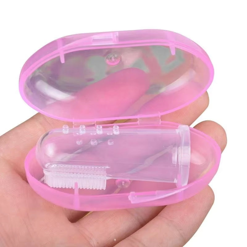 Premium Soft Silicone Pet Finger Toothbrush for Dogs and Cats - Effective Dental Care Tool for Bad Breath and Tartar Removal